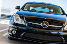 Load image into Gallery viewer, W219 CLS55 & CLS63 AMG Carbon Fiber Front Lip